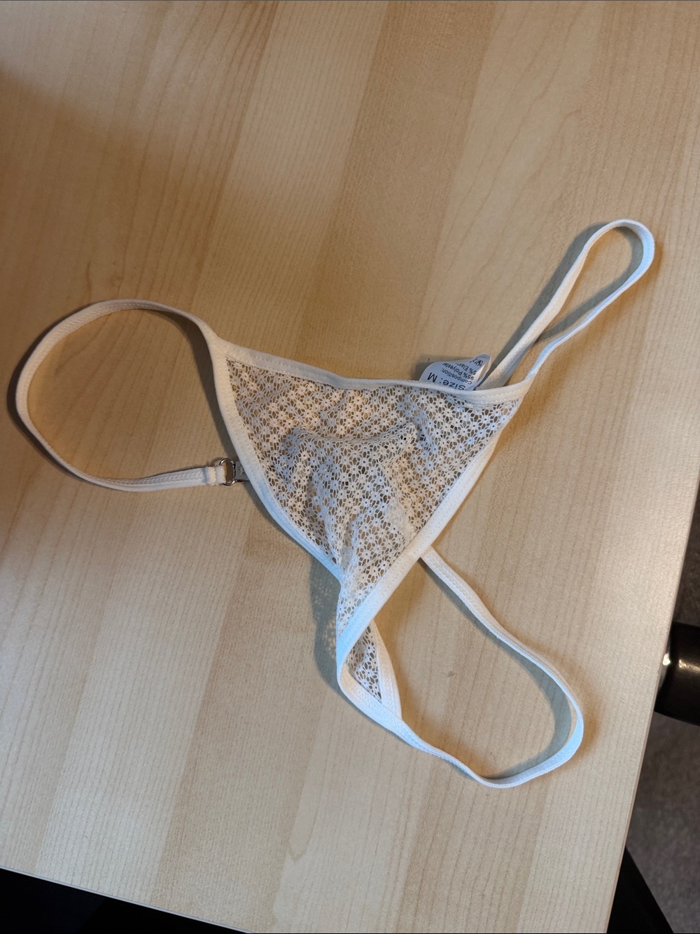 White Lace Mesh Triangle G String - Picture 2 of 2
